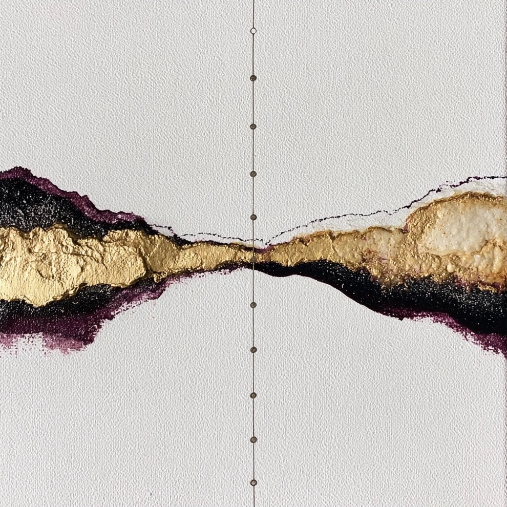 A band of gold and dark violet narrowing to a point on a fine vertical line
